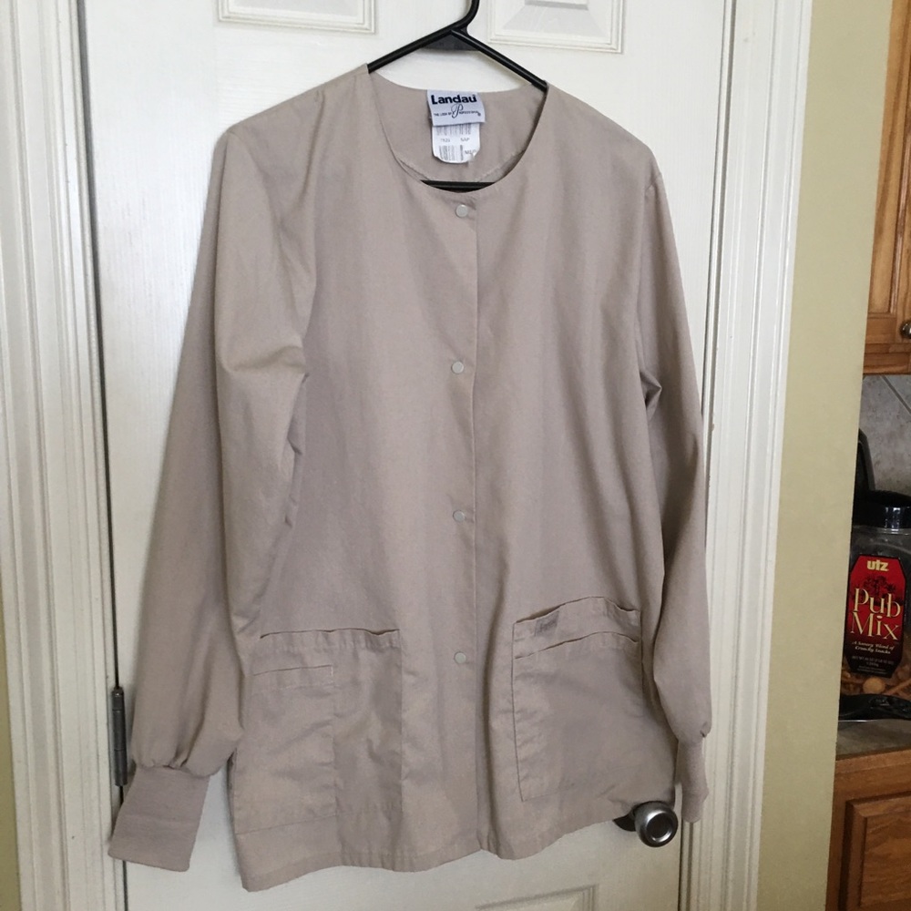 Landau scrub jacket medium